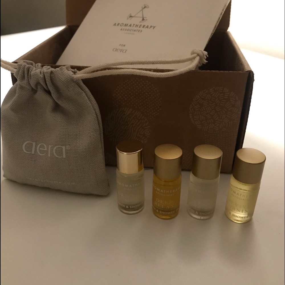 NWT Aera Aromatherapy Sample Set